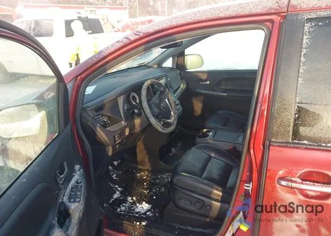 2019 Toyota Sienna Se Premium z USA, uszkodzony, nr VIN 5TDEZ3DC5KS216315